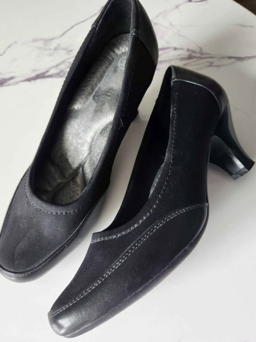 Black heels size 40